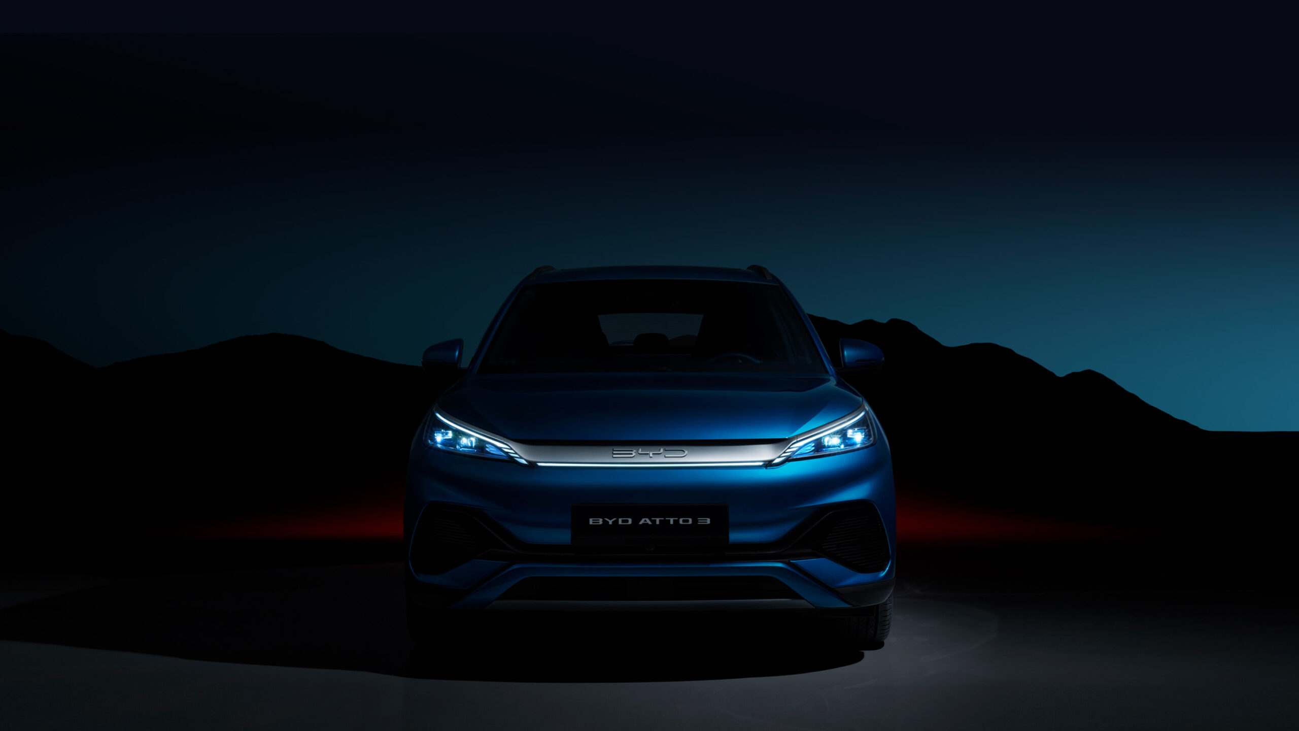 BYD Atto 3: दमदार लुक, एडवांस फीचर्स और 201 bhp की पॉवर के साथ ₹24.99 लाख में लॉन्च